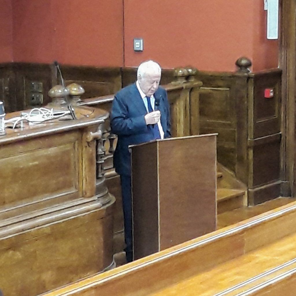 Alain Mérieux pour le discours d’introduction du meeting